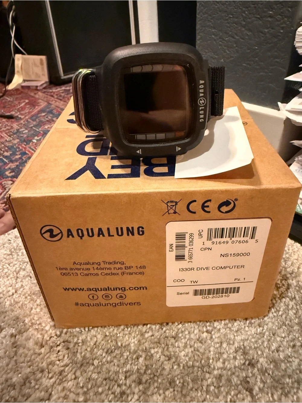 NWB AQUA LUNG i330R Dive Computer Watch - Black
